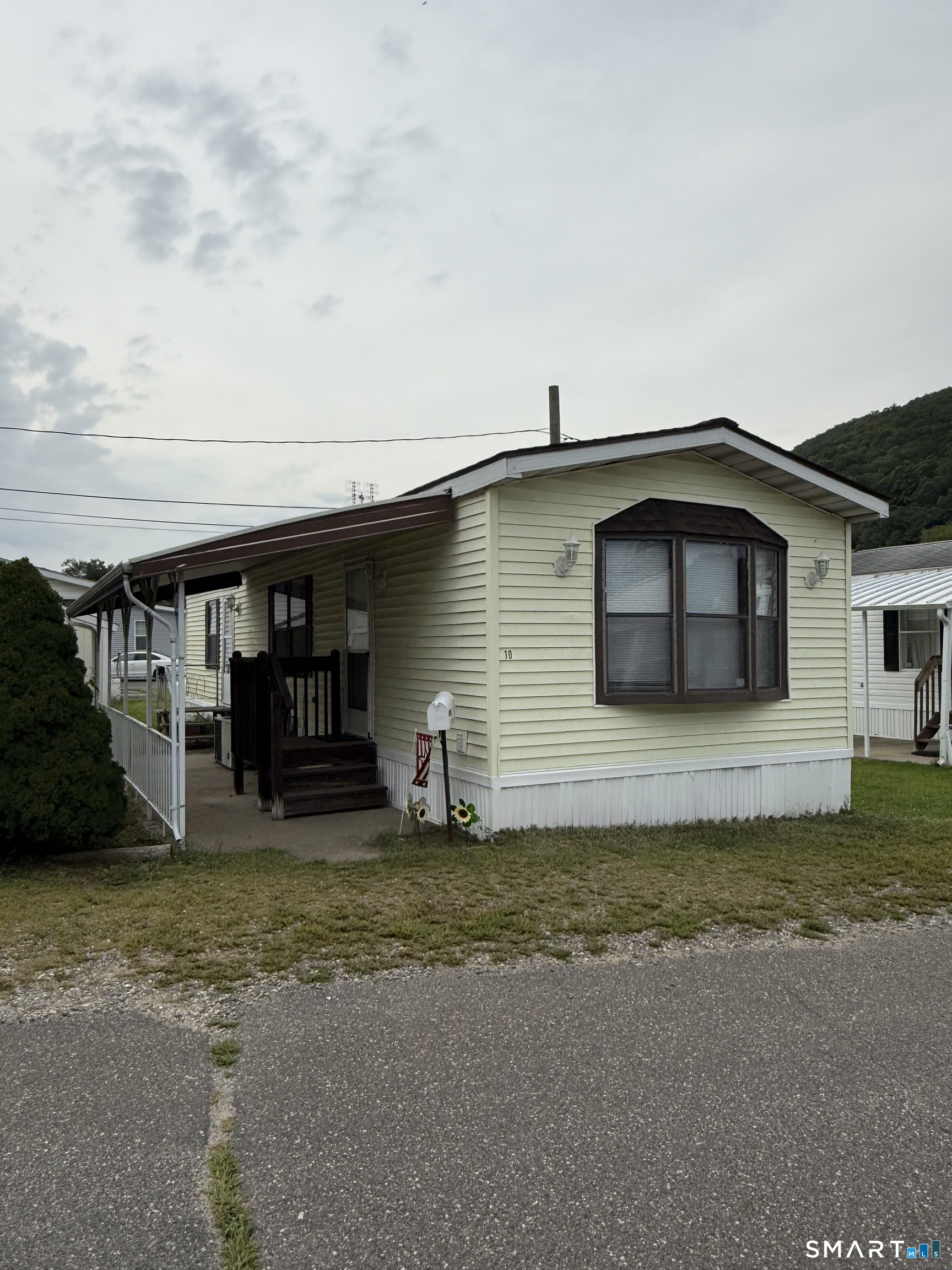 10 Third Street Beacon Falls CT 06403