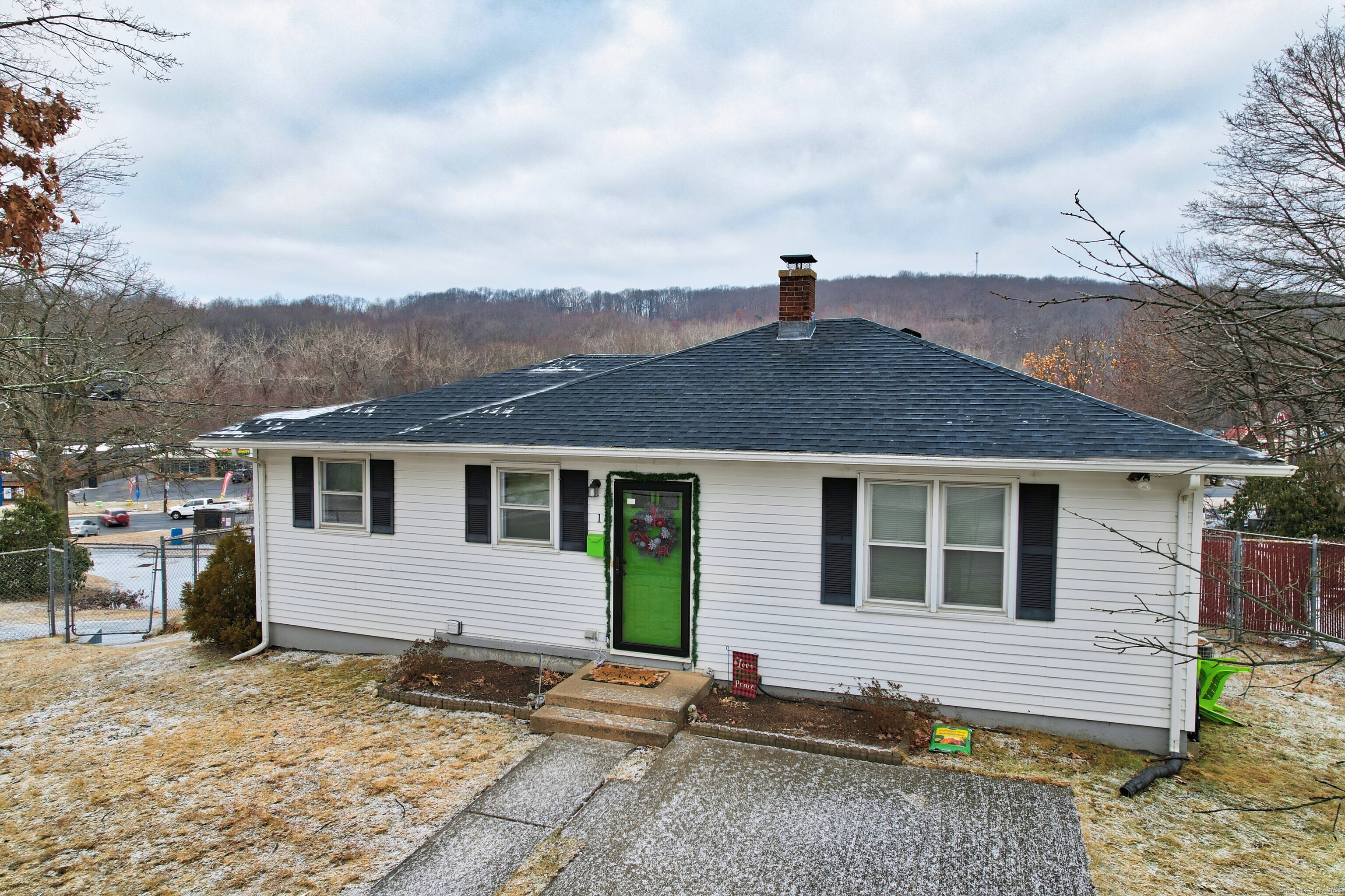 1 Richard Terrace Waterbury CT 06705