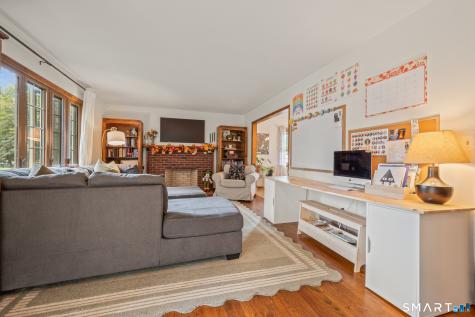 17 Edgewood Drive Wallingford CT 06492