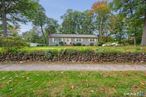 17 Edgewood Drive Wallingford CT 06492