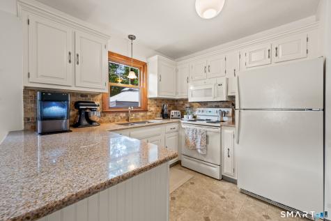 17 Edgewood Drive Wallingford CT 06492