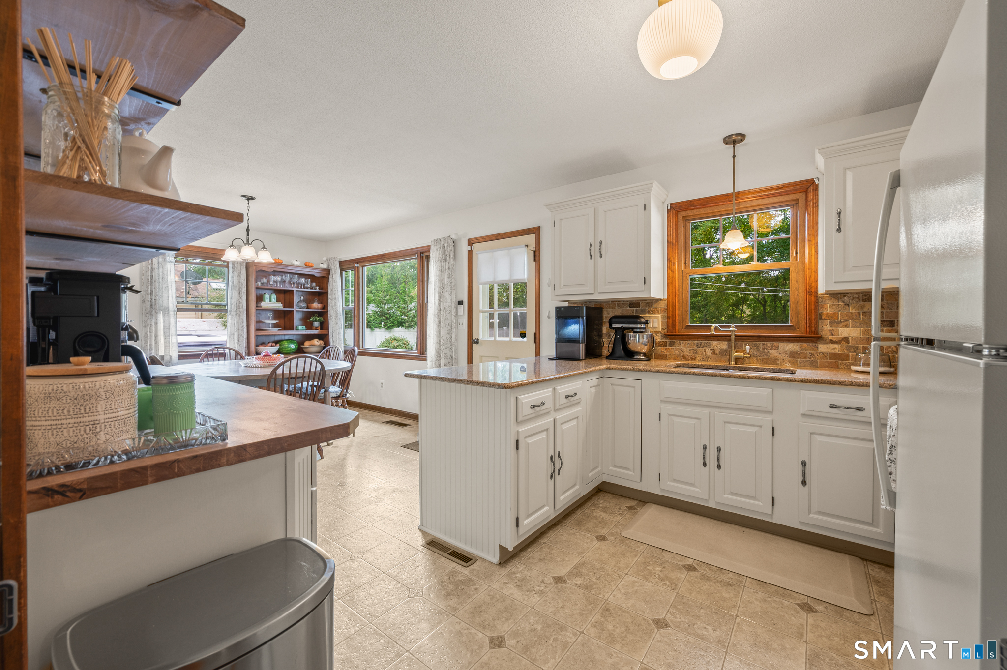 17 Edgewood Drive Wallingford CT 06492