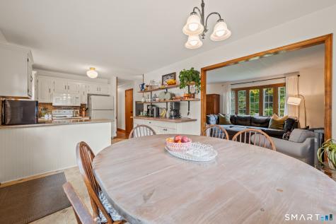 17 Edgewood Drive Wallingford CT 06492