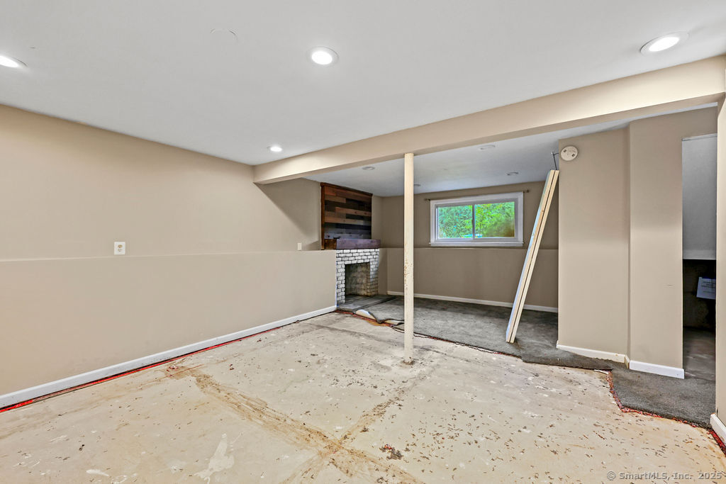 99 Redwood Drive Bristol CT 06010