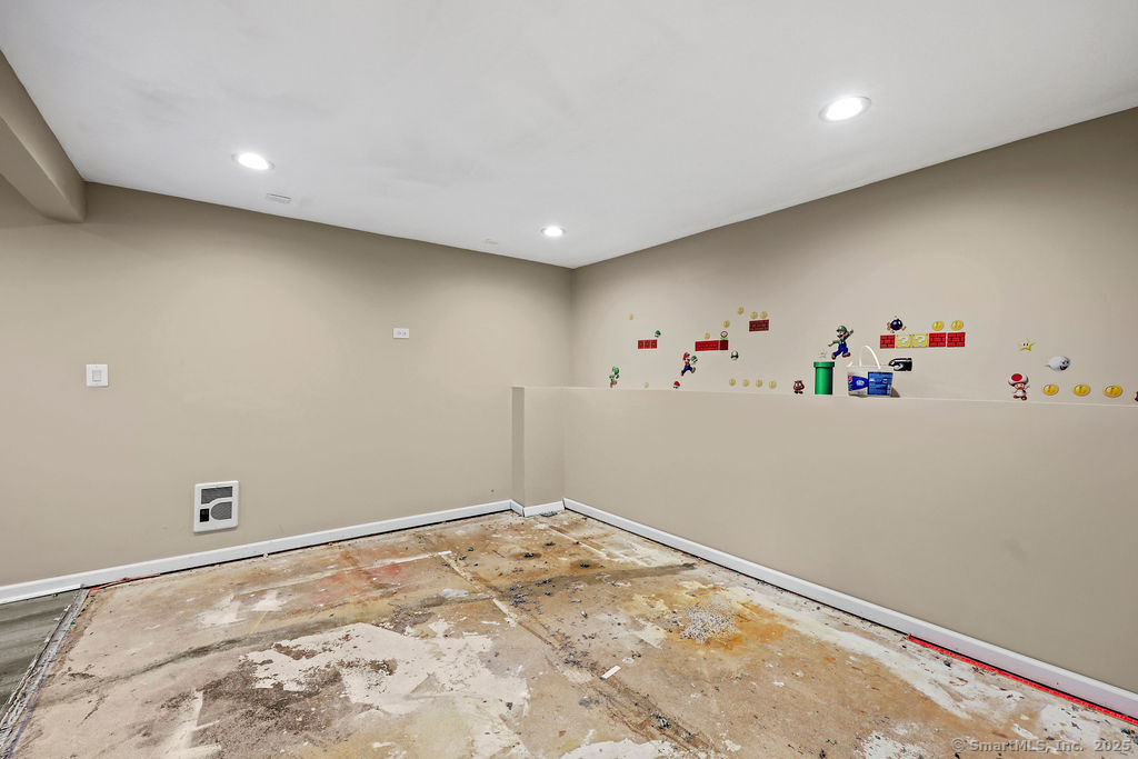 99 Redwood Drive Bristol CT 06010