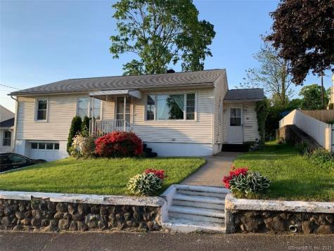 61 Hallock Street Waterbury CT 06706