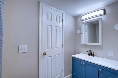 66 Nancy Lane Naugatuck CT 06770