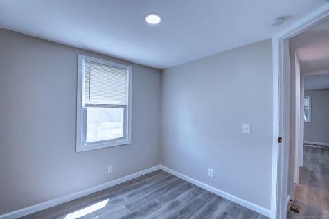 66 Nancy Lane Naugatuck CT 06770