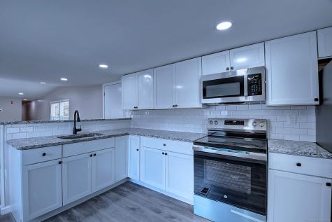 66 Nancy Lane Naugatuck CT 06770