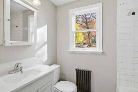 80 Hemlock Street Manchester CT 06040