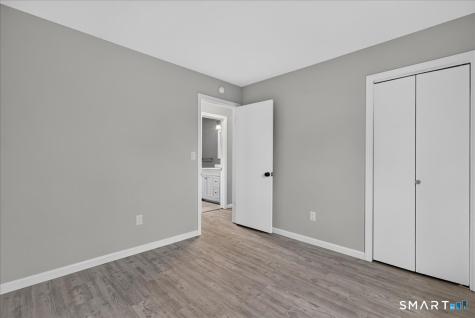 49 Homeside Avenue West Haven CT 06516