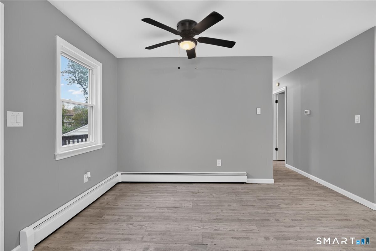 49 Homeside Avenue West Haven CT 06516