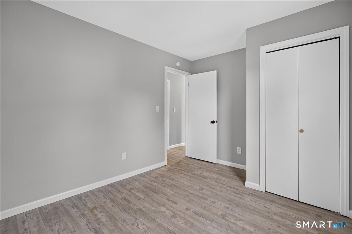 49 Homeside Avenue West Haven CT 06516