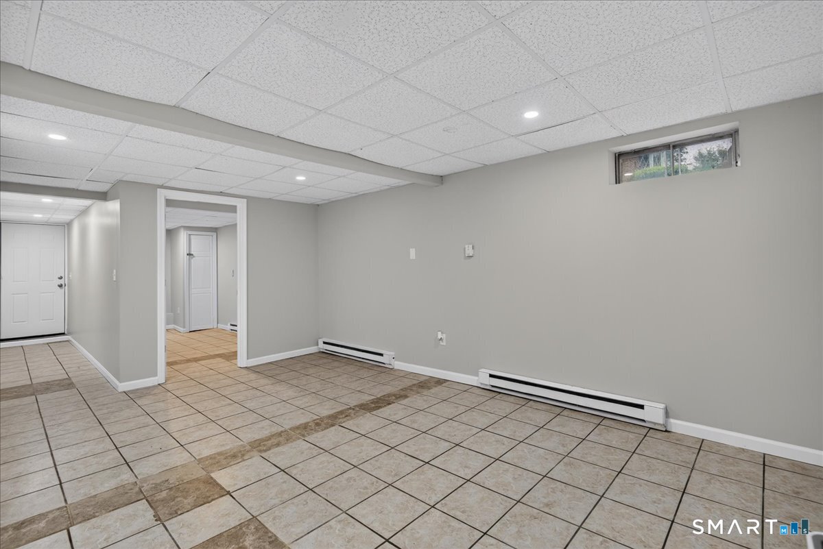 49 Homeside Avenue West Haven CT 06516