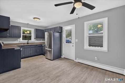 49 Homeside Avenue West Haven CT 06516