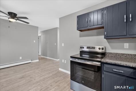 49 Homeside Avenue West Haven CT 06516