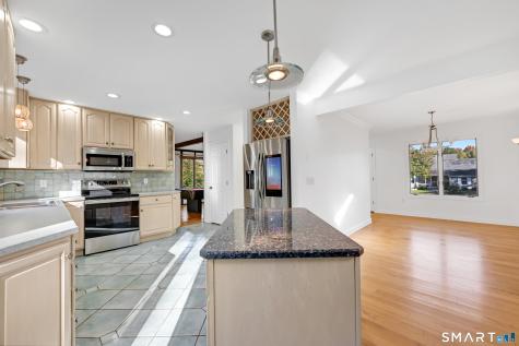 37 Valley Drive Middletown CT 06457
