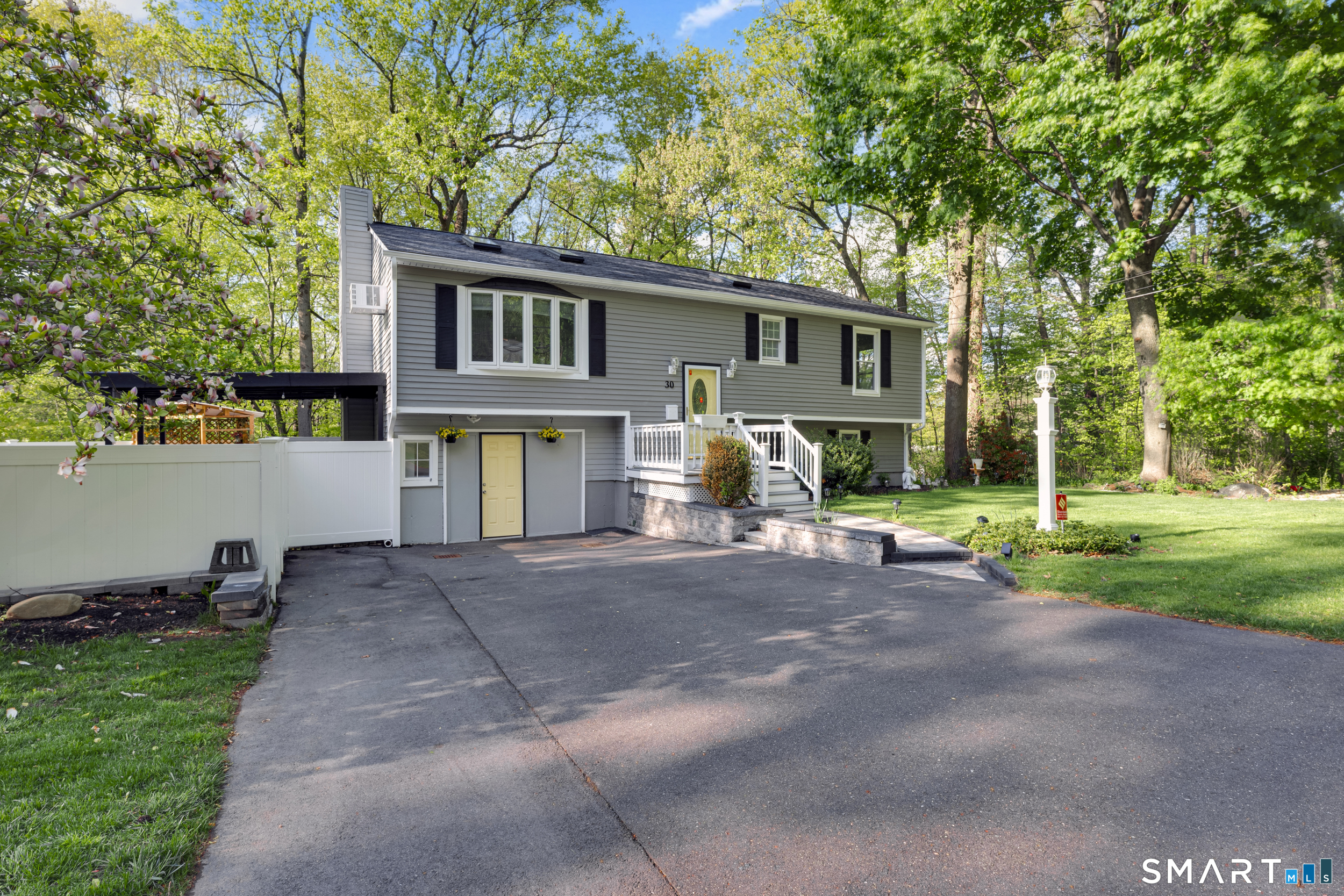 30 Sherbrooke Street Bristol CT 06010