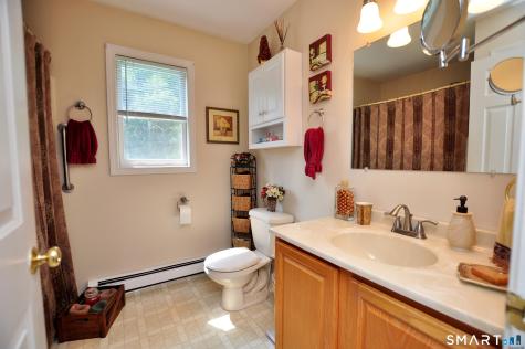 98 East Street Bethlehem CT 06751