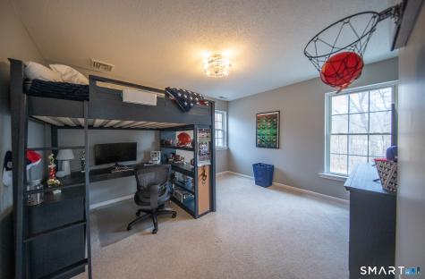 29 Daniel Drive Colchester CT 06415