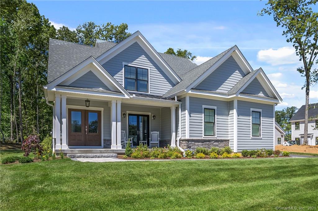 205 Edgewater Circle East Hampton CT 06424