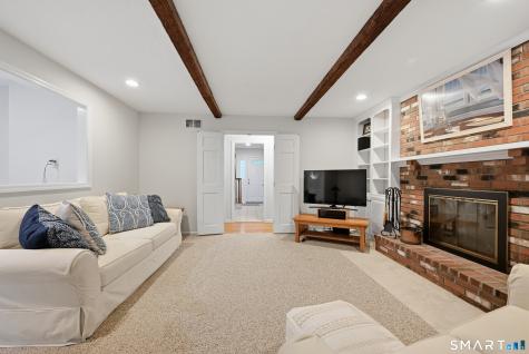 2 Banquo Brae Road Brookfield CT 06804