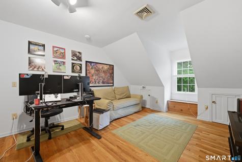 2 Banquo Brae Road Brookfield CT 06804