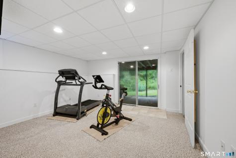 2 Banquo Brae Road Brookfield CT 06804