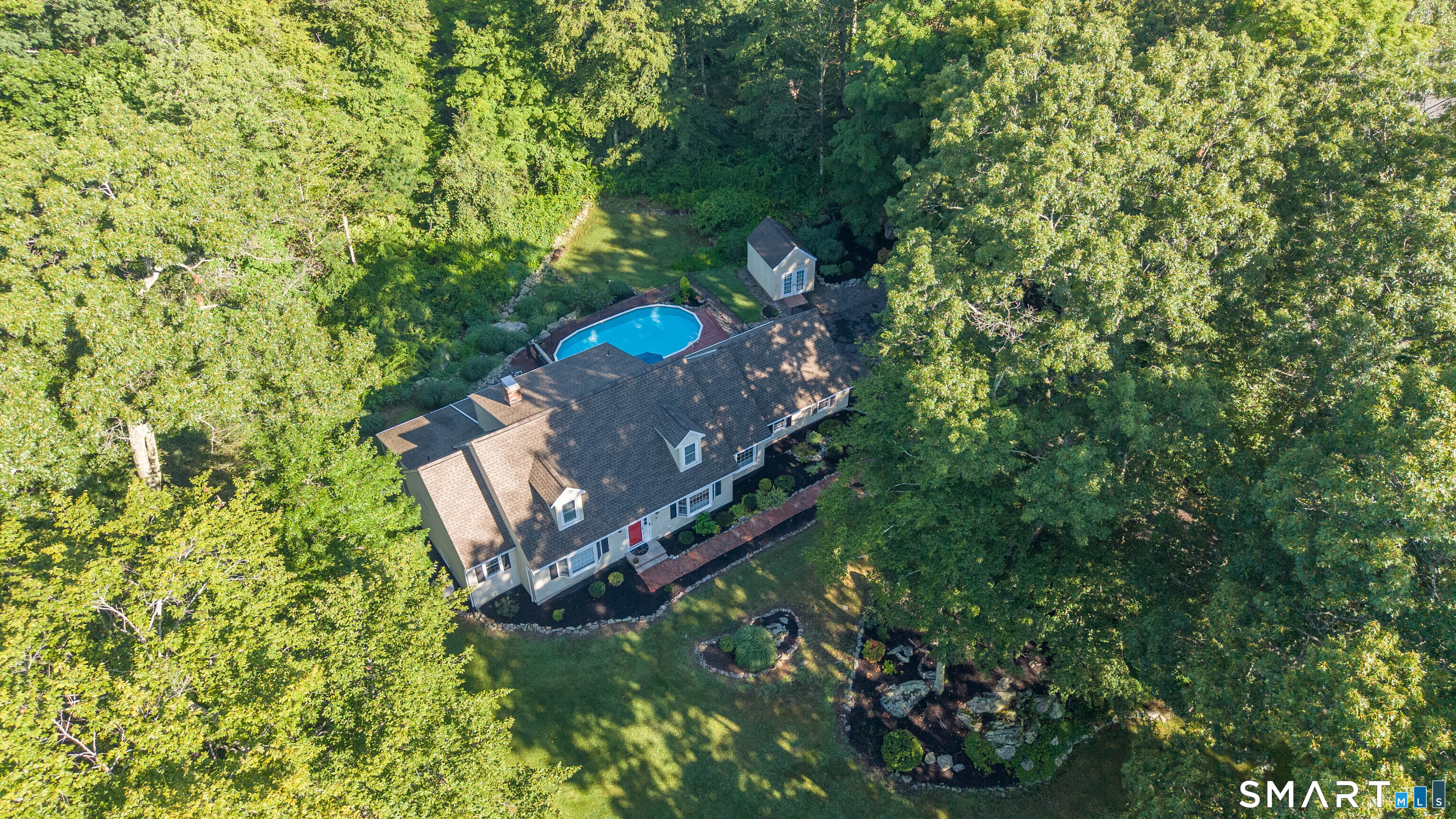 2 Banquo Brae Road Brookfield CT 06804