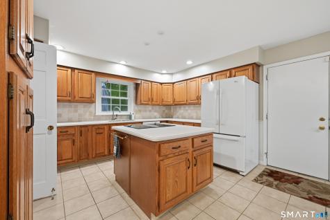 2 Banquo Brae Road Brookfield CT 06804