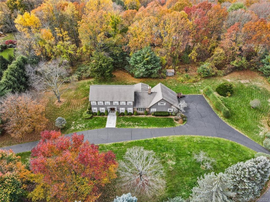 326 Hoyt Farm Road New Canaan CT 06840