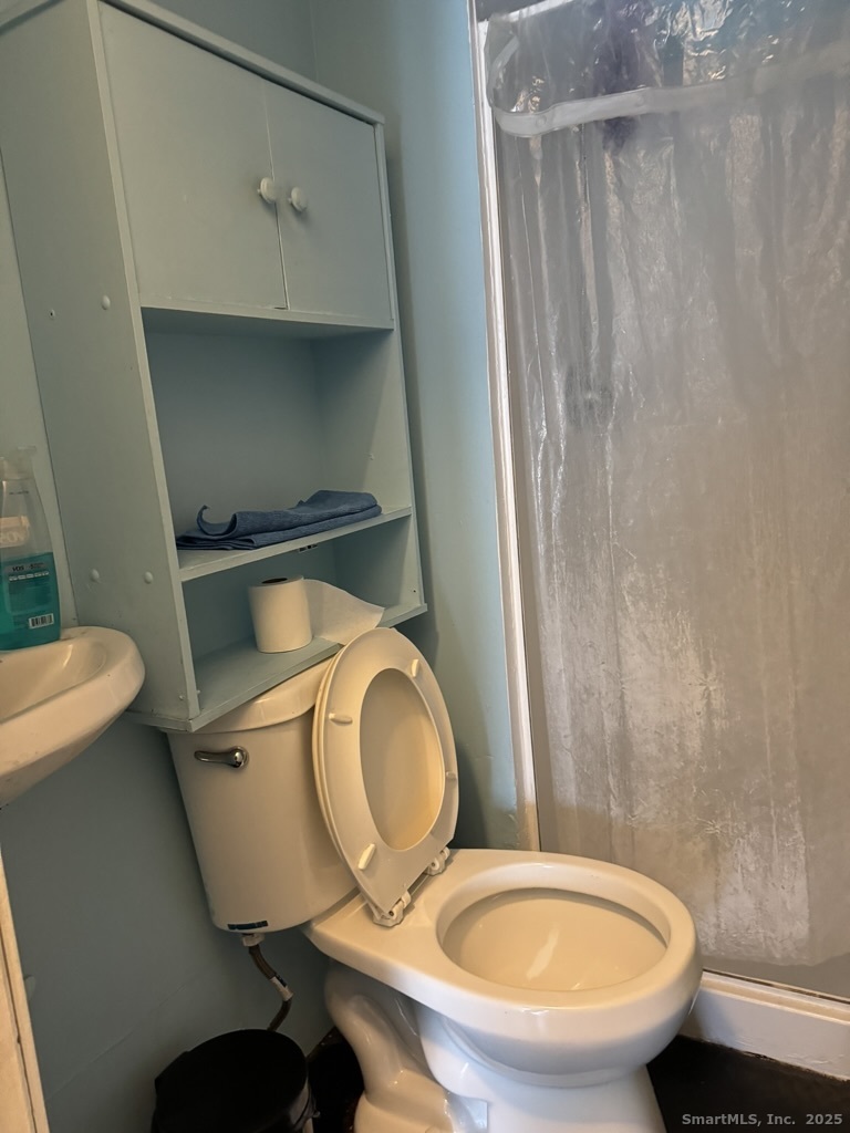 54 Agnes Street Bridgeport CT 06606