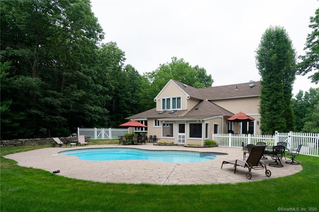 175 Hidden Pond Drive Watertown CT 06795