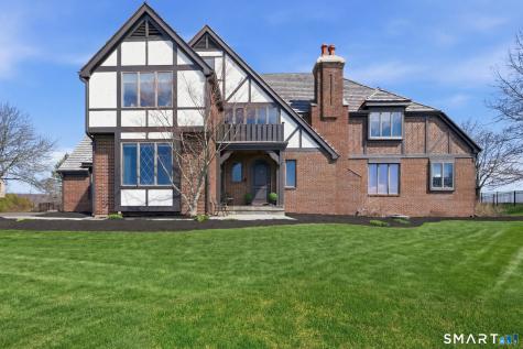 14 Turnberry Road Wallingford CT 06492
