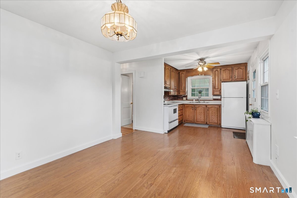 155 Irving Street Manchester CT 06042