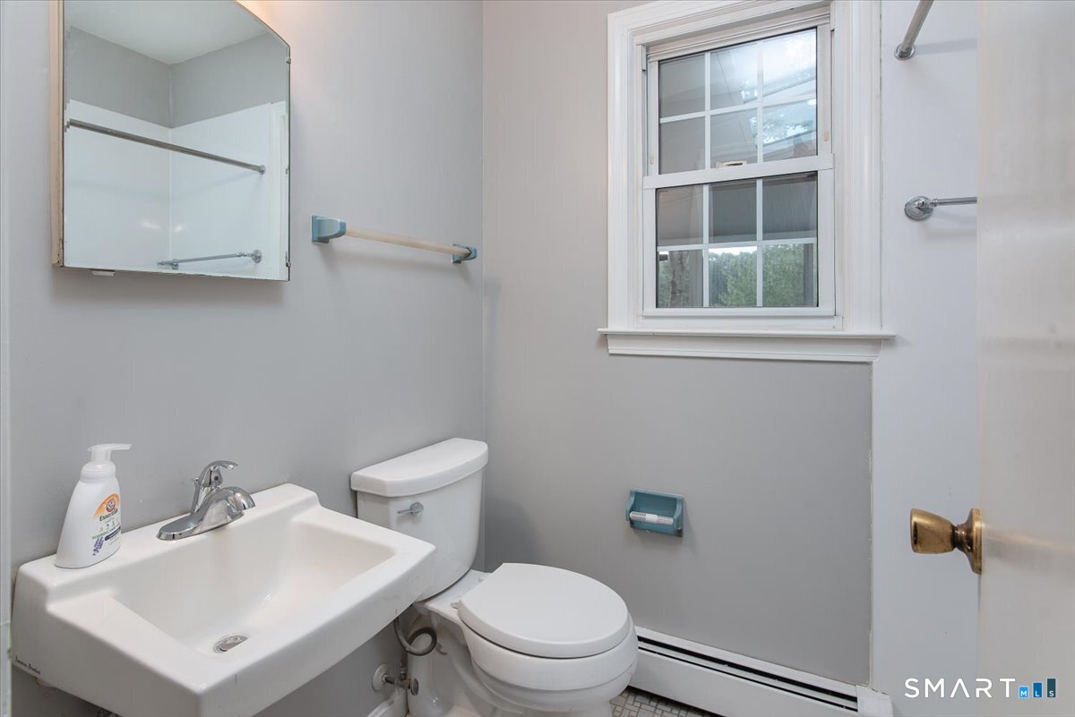 155 Irving Street Manchester CT 06042
