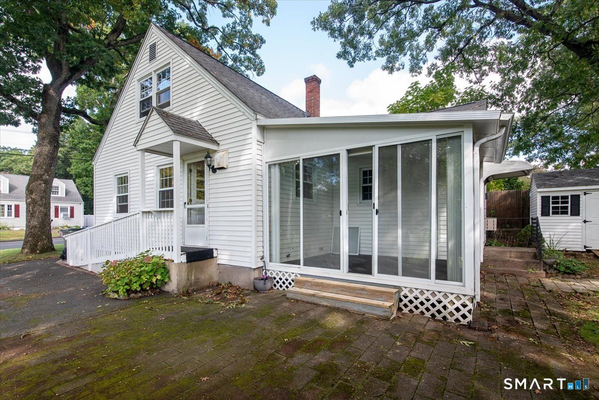 155 Irving Street Manchester CT 06042