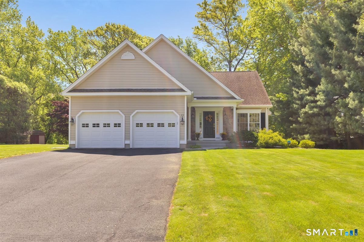 21 Church Terrace Newington CT 06111