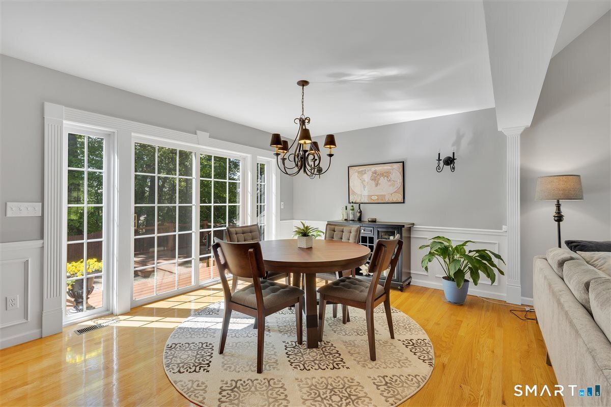 21 Church Terrace Newington CT 06111