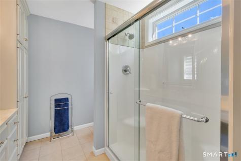 21 Church Terrace Newington CT 06111