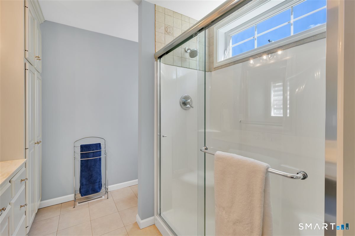 21 Church Terrace Newington CT 06111