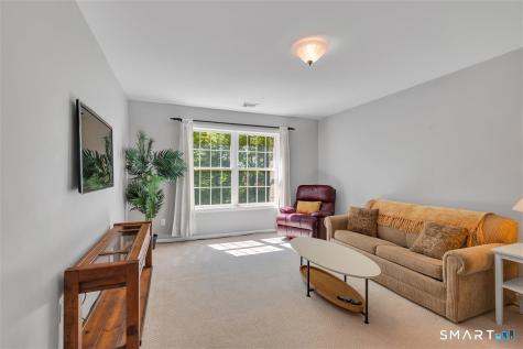 21 Church Terrace Newington CT 06111