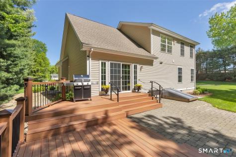 21 Church Terrace Newington CT 06111