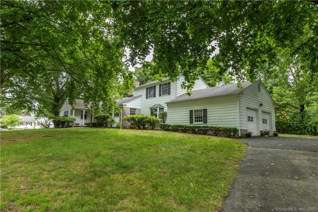 311 Longmeadow Road Orange CT 06477