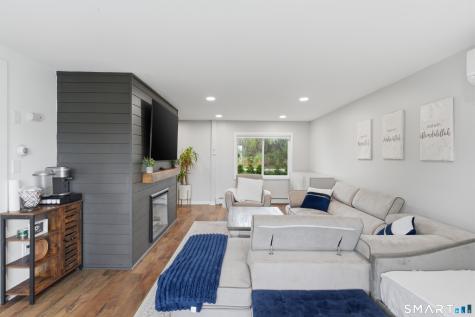50 Old Main Street Rocky Hill CT 06067