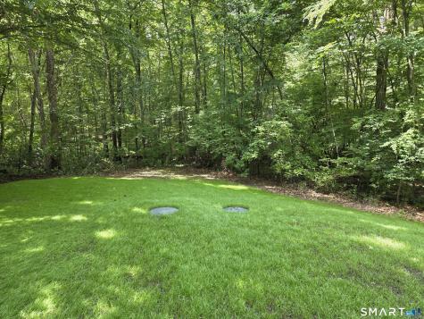 127 Azud Road Thompson CT 06277