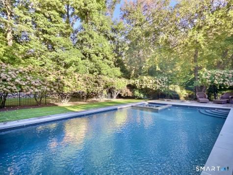 4 Turkey Hill Lane Westport CT 06880