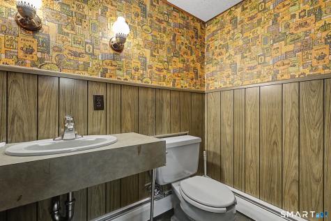 23 Rockwood Drive Waterford CT 06385