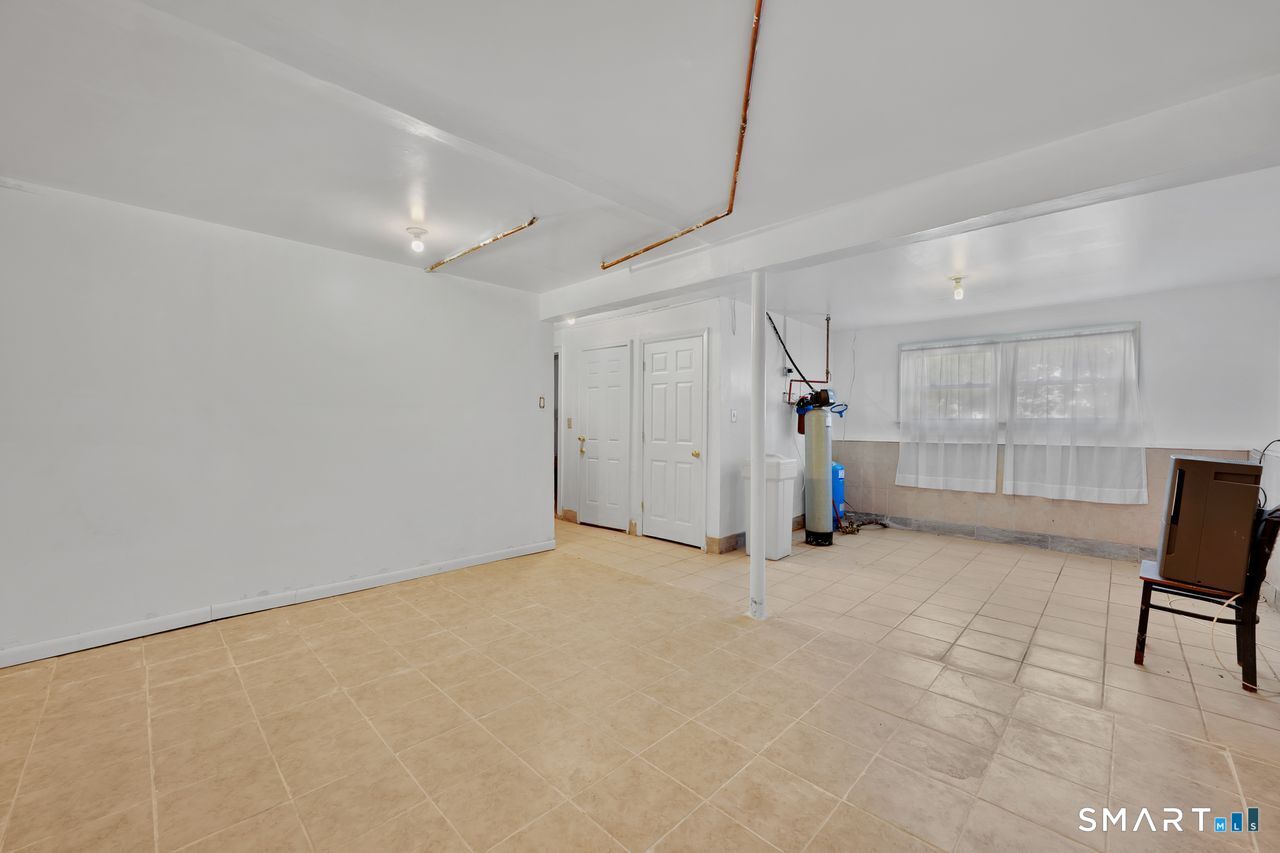 15 Beechcrest Drive East Hampton CT 06424