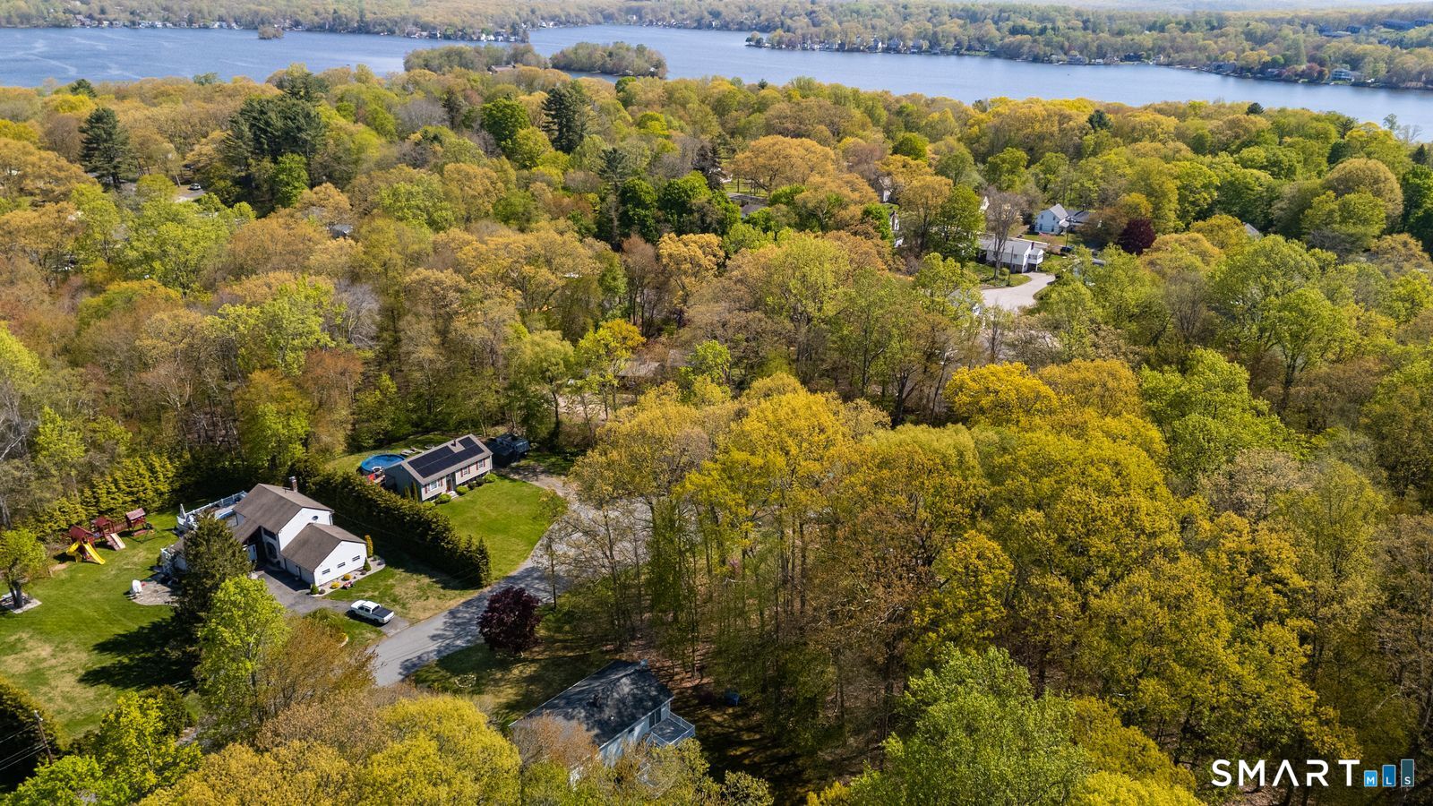 15 Beechcrest Drive East Hampton CT 06424